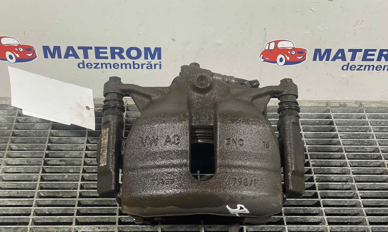 ETRIER FATA STANGA VOLKSWAGEN TOURAN 2015-2021