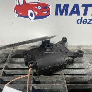 MOTORAS CLAPETA INCALZIRE