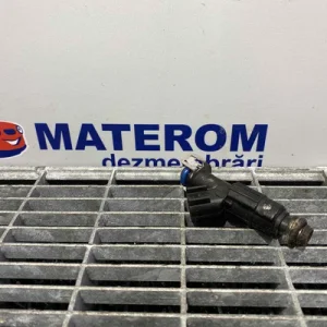 INJECTOR
