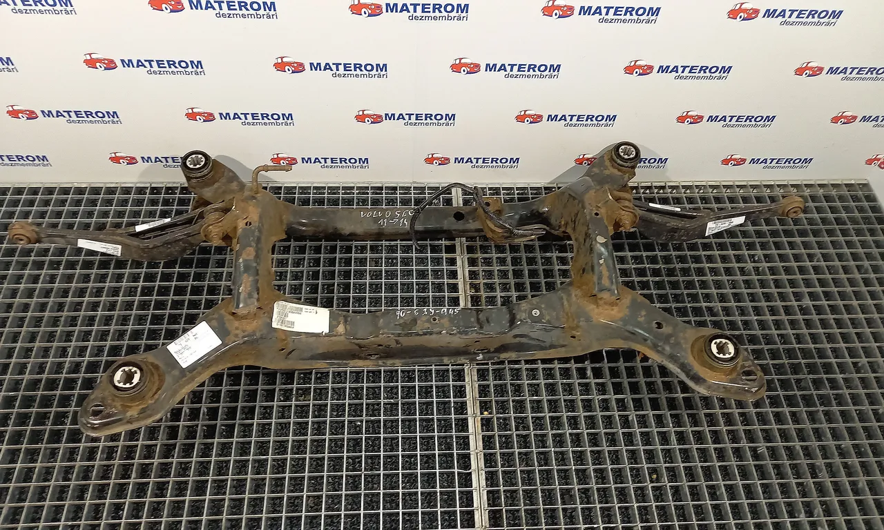 PUNTE SPATE VOLVO S60 II 2010-2019