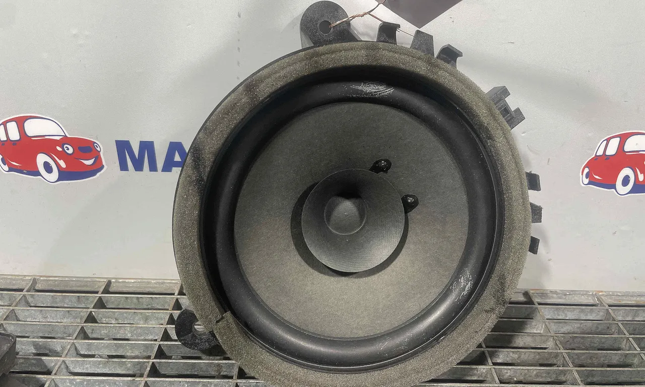DIFUZOR AUDIO VOLVO S60 II 2010-2019