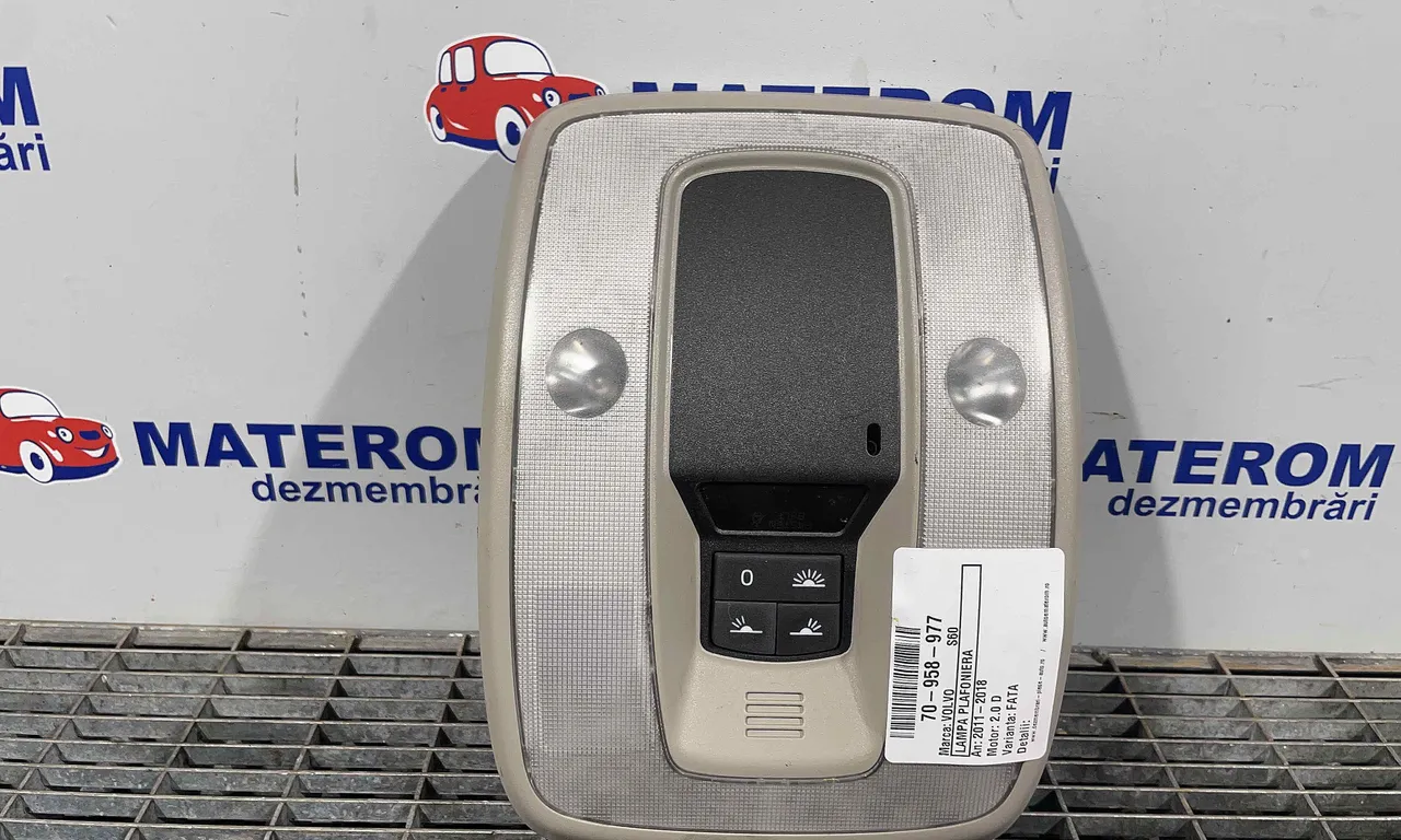 LAMPA PLAFONIERA VOLVO S60 II 2010-2019