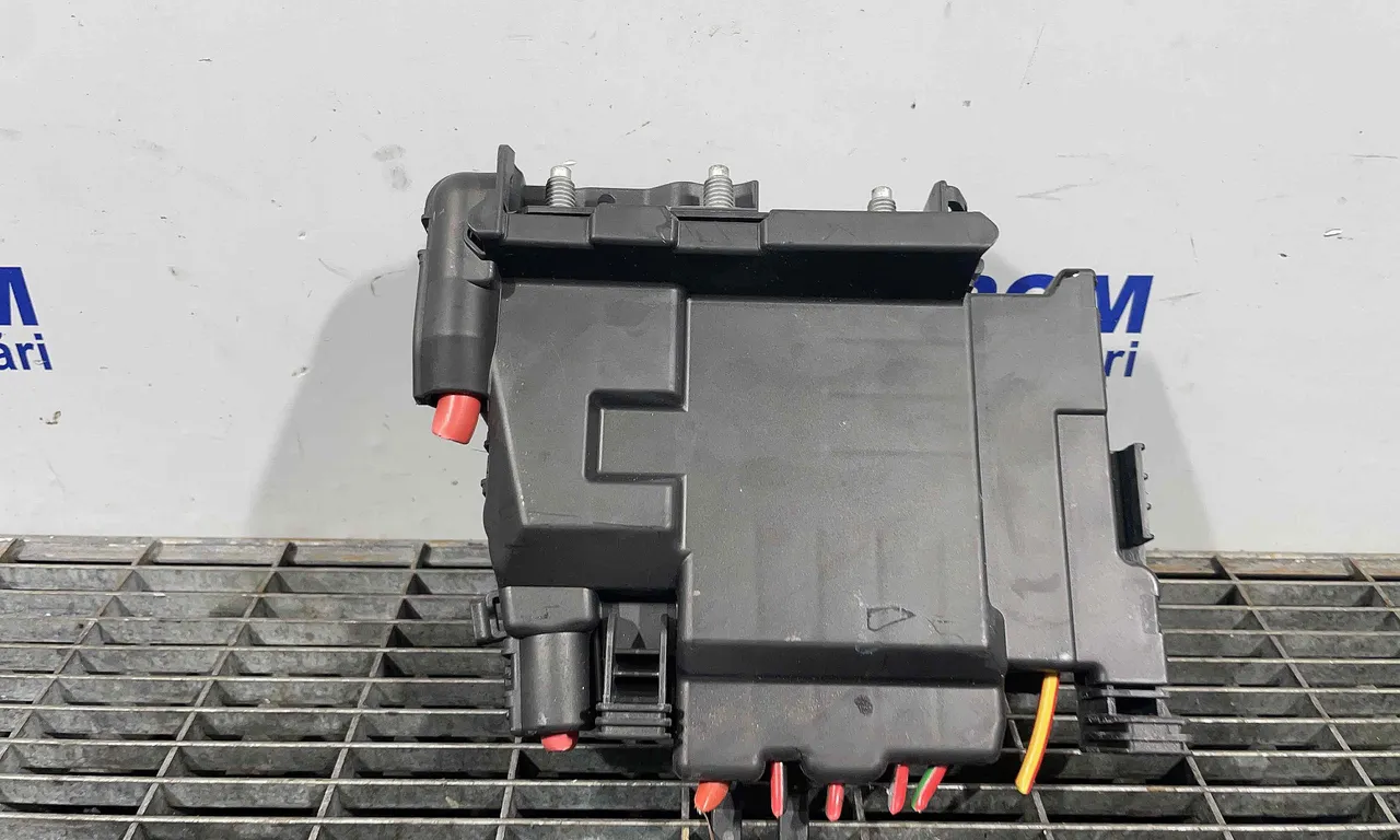 TABLOU SIGURANTE ACUMULATOR VOLVO S60 II 2010-2019