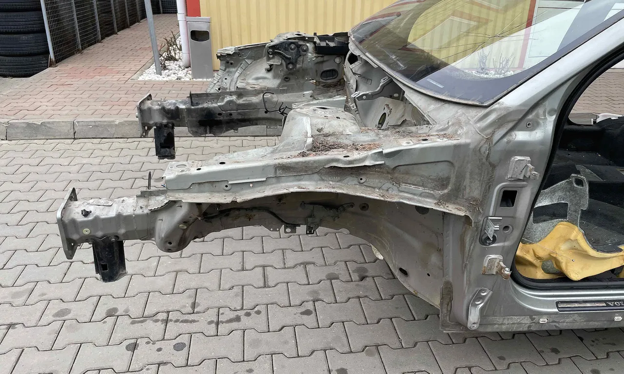 LONJERON STANGA VOLVO S80 II 2006-2016