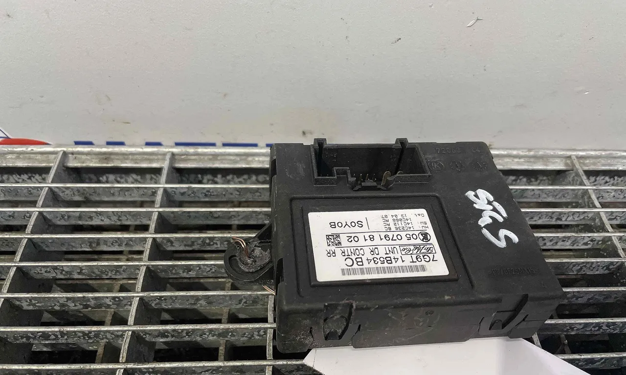MODUL USA/STANGA SPATE VOLVO S80 II 2006-2016