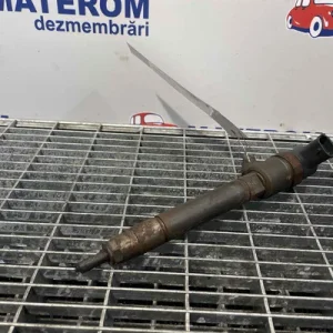 INJECTOR