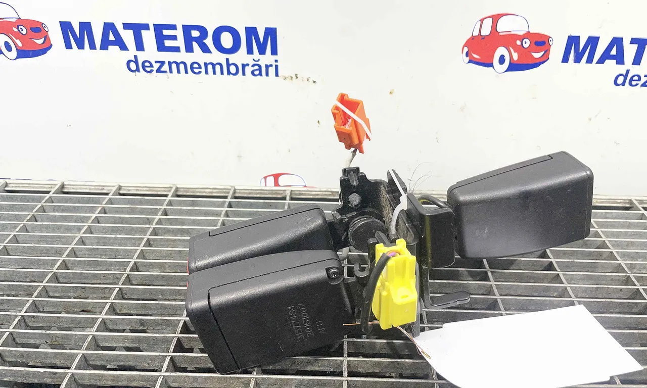 LACAT CENTURA VOLVO V40 2012-2019