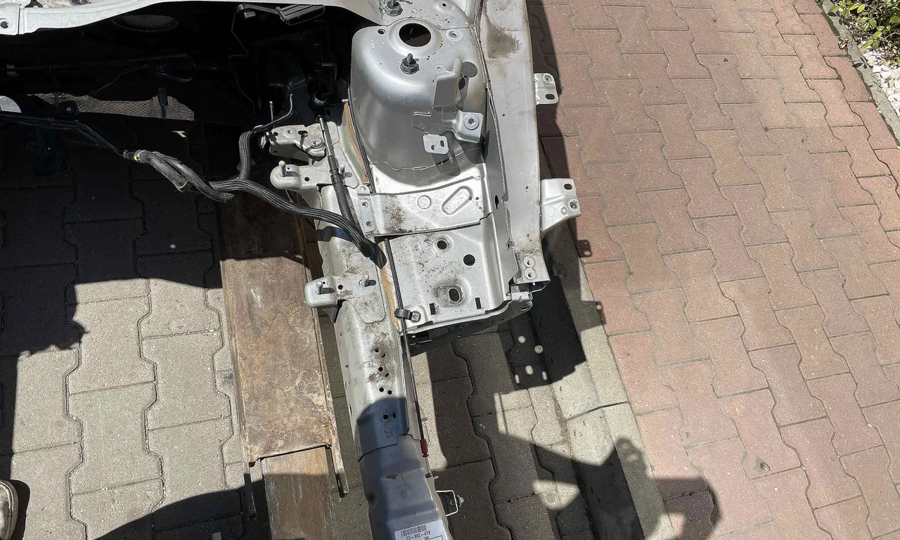 LONJERON STANGA VOLVO V40 2012-2019