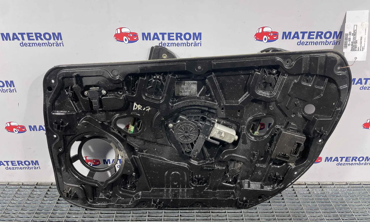 MACARA USA FATA DREAPTA VOLVO V40 2012-2019