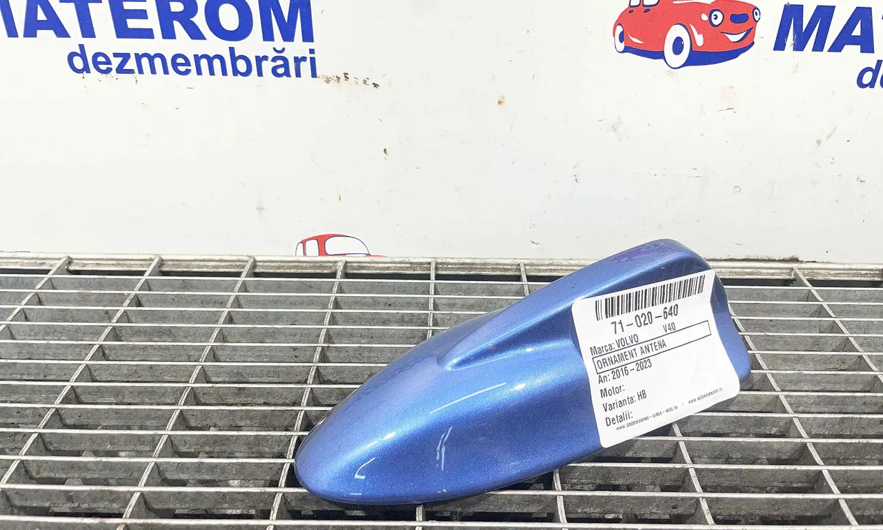 ORNAMENT ANTENA VOLVO V40 2012-2019
