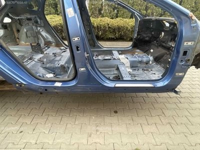 PRAG DREAPTA VOLVO V40 D2 2012-2019 oe 31391642, vedere frontata