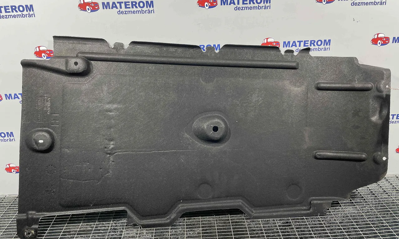 SCUT SUB MASINA VOLVO V40 2012-2019