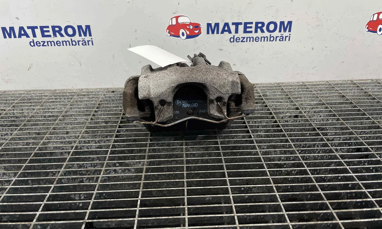 ETRIER SPATE DREAPTA VOLVO V40 2012-2019