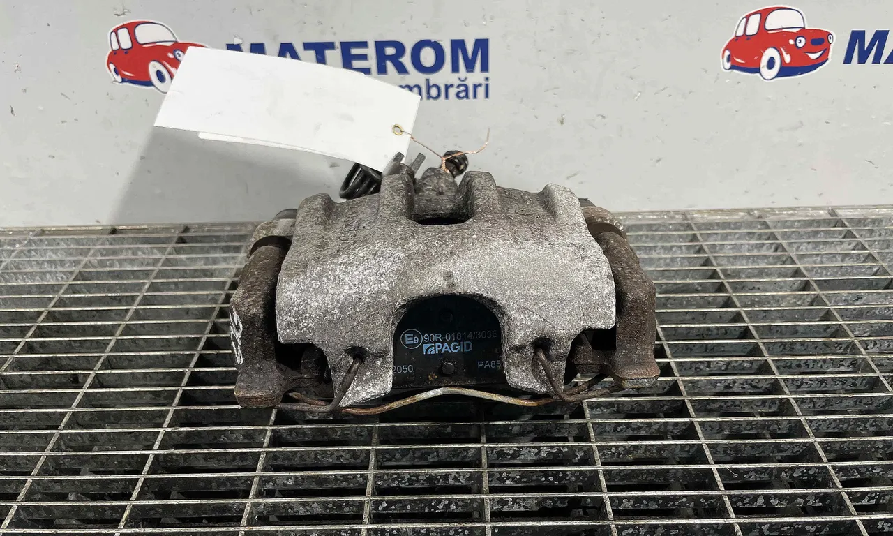 ETRIER SPATE STANGA VOLVO V40 2012-2019