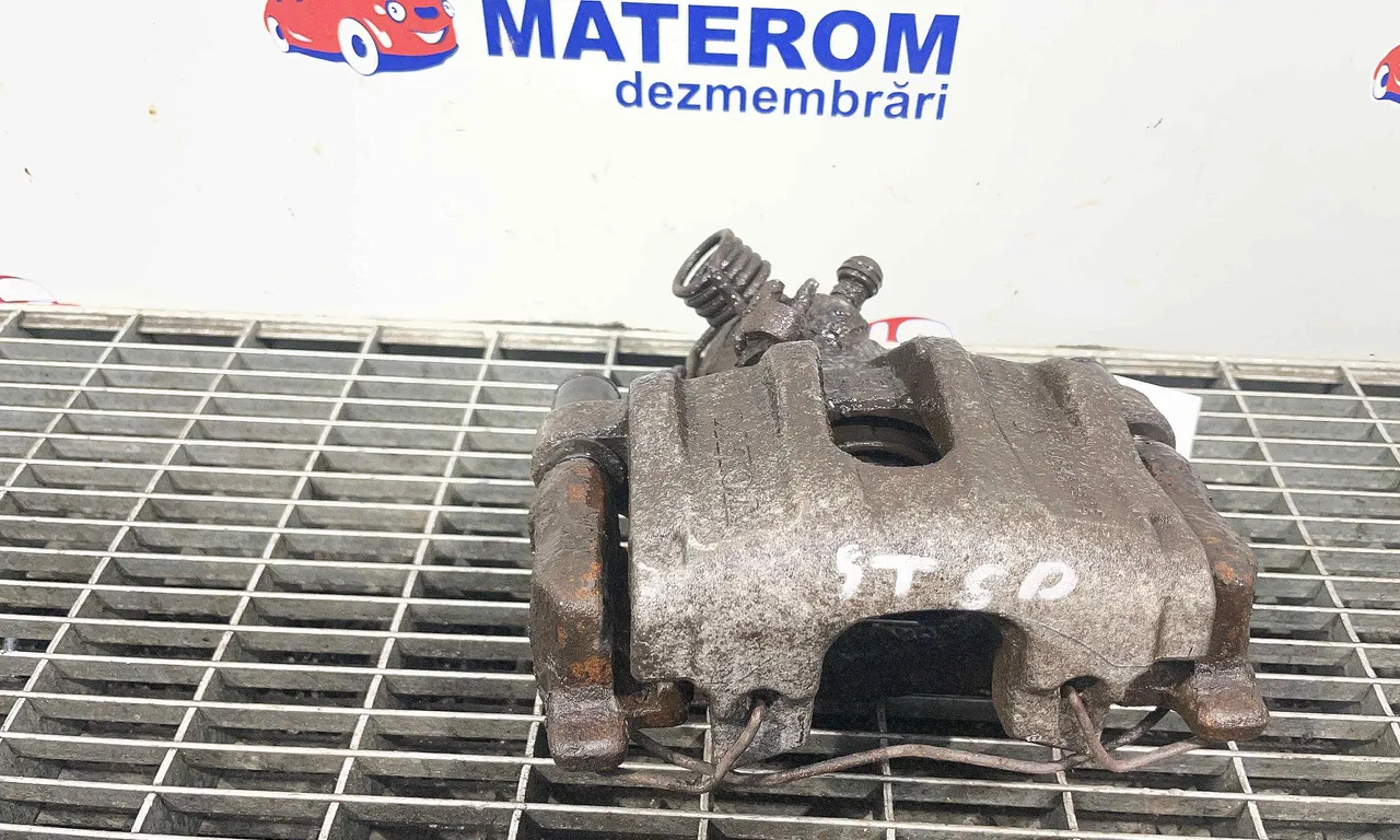 ETRIER SPATE STANGA VOLVO V40 2012-2019