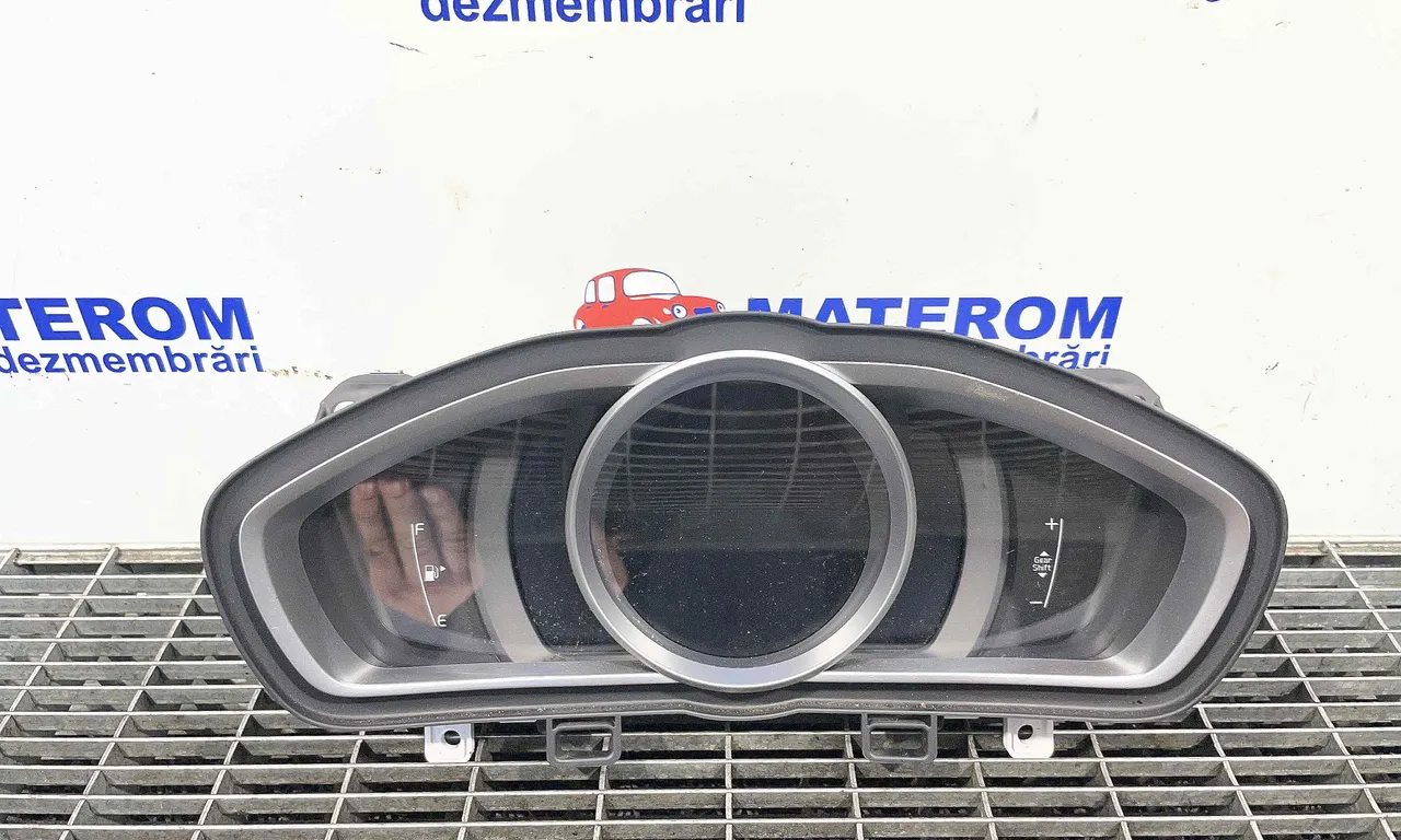 CEAS BORD VOLVO V40 2012-2019