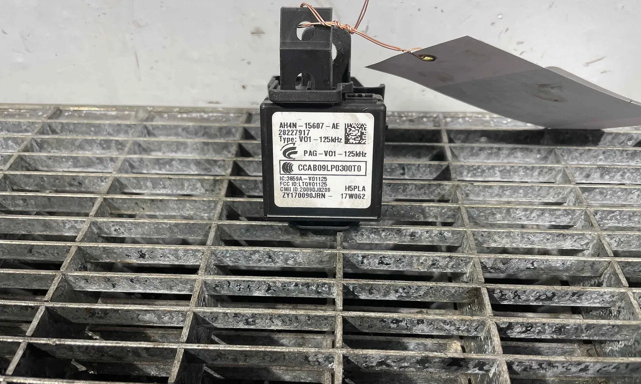 MODUL START/STOP VOLVO V40 2012-2019