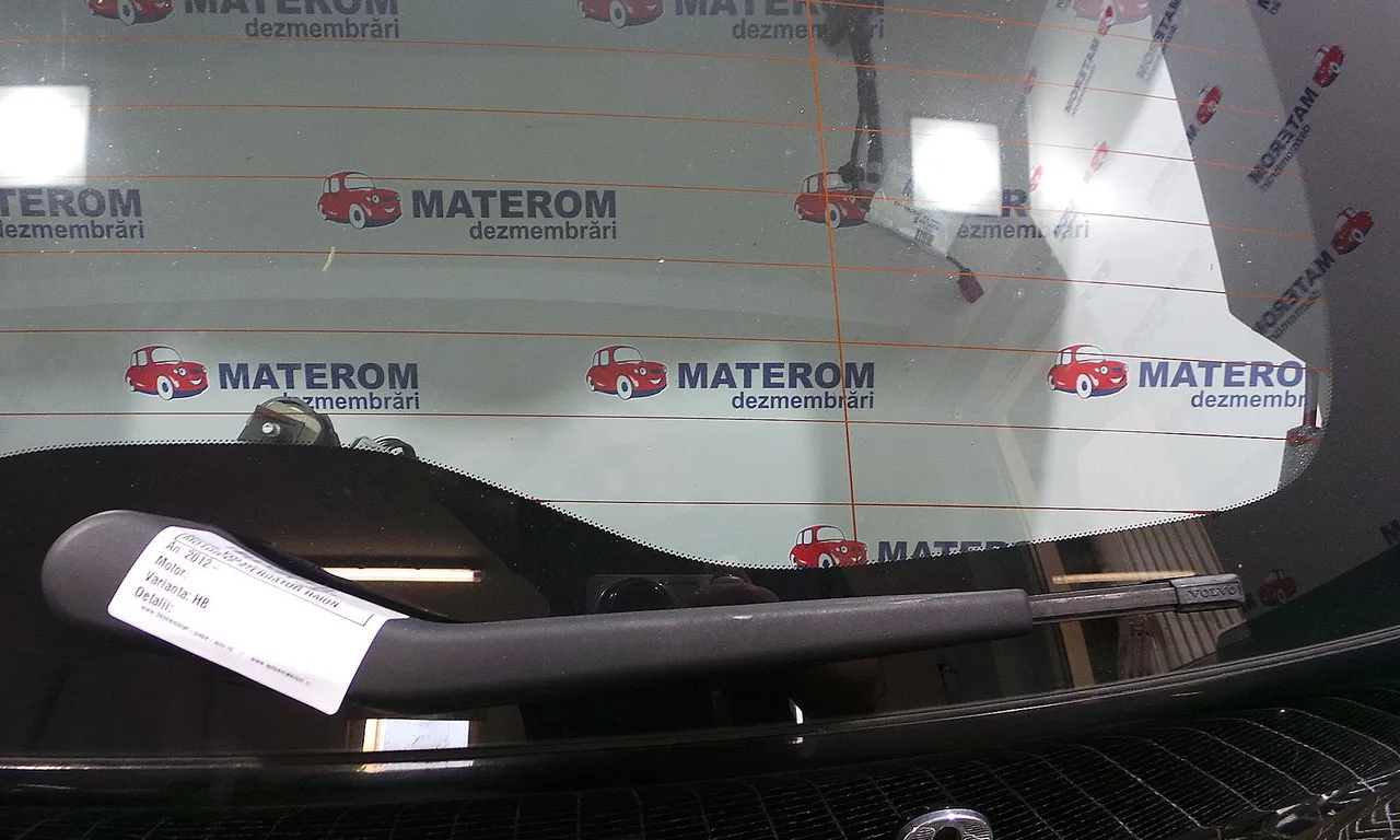 MOTORAS STERGATOR HAION VOLVO V40 2012-2019