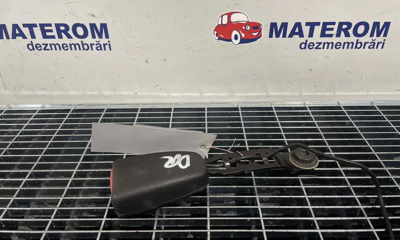 LACAT CENTURA VOLVO V50 2003-2012