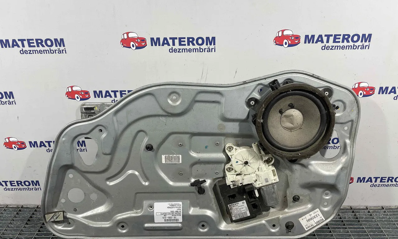 MACARA USA FATA DREAPTA VOLVO V50 2003-2012