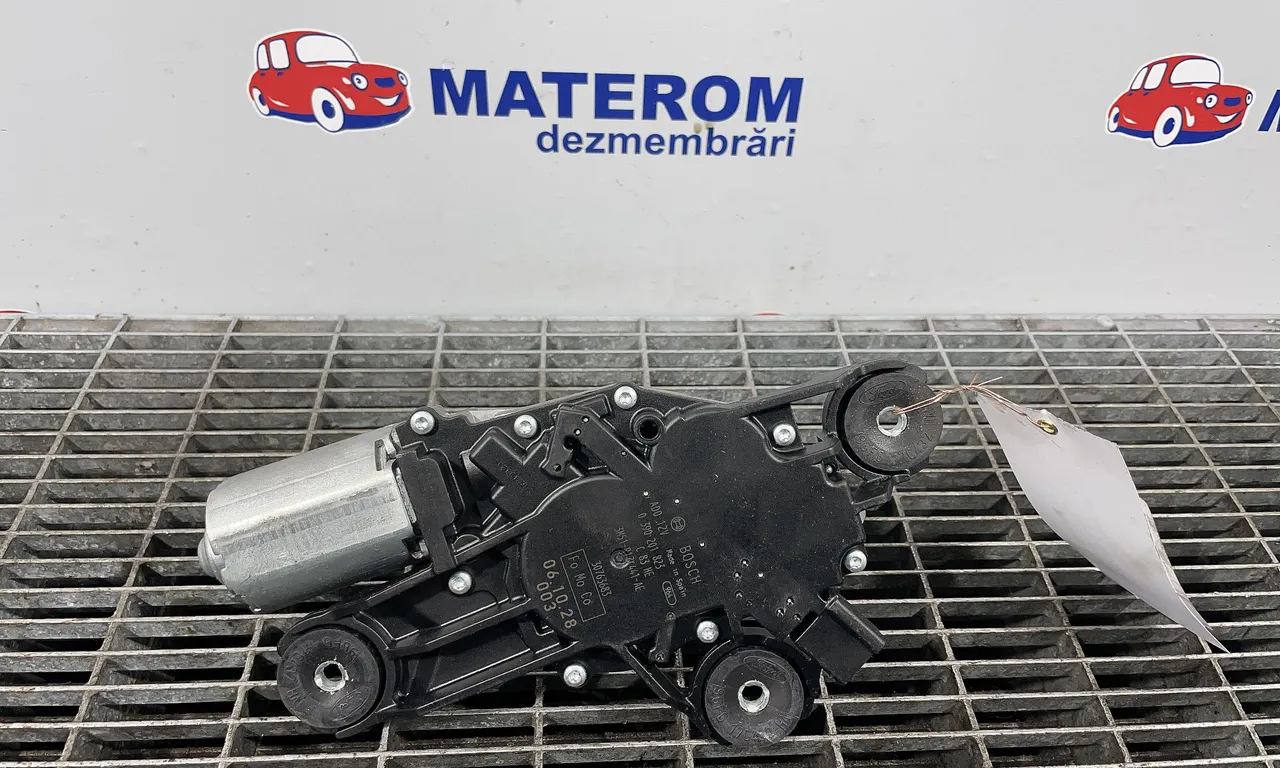 MOTORAS STERGATOR HAION VOLVO V50 2003-2012