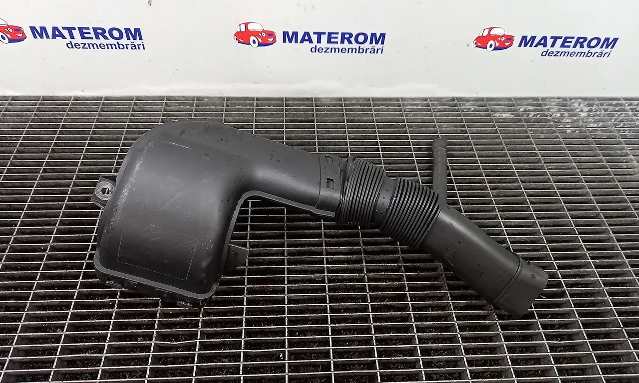 FURTUN ADMISIE AER VOLVO V50 2003-2012