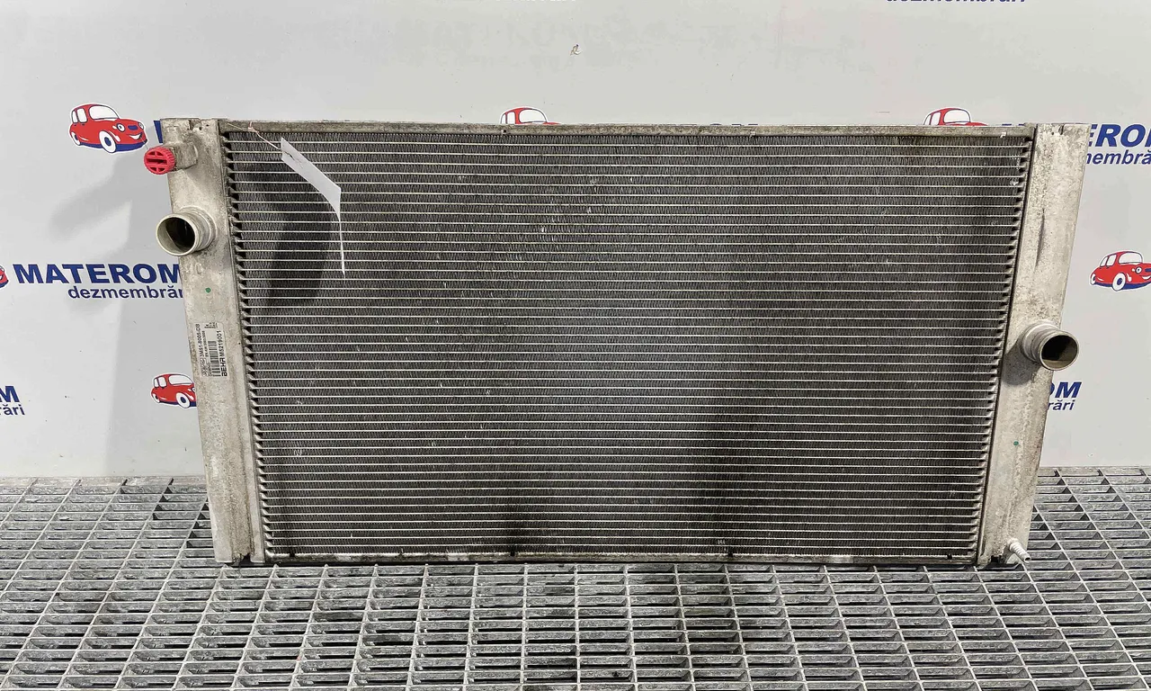 RADIATOR MOTOR VOLVO V50 2003-2012