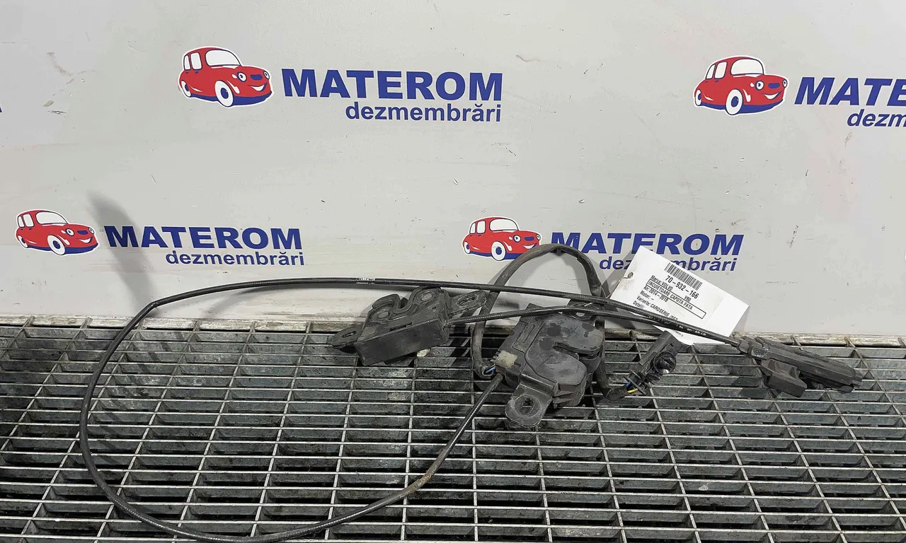 INCUIETOARE CAPOTA FATA VOLVO V60 I 2010-2018