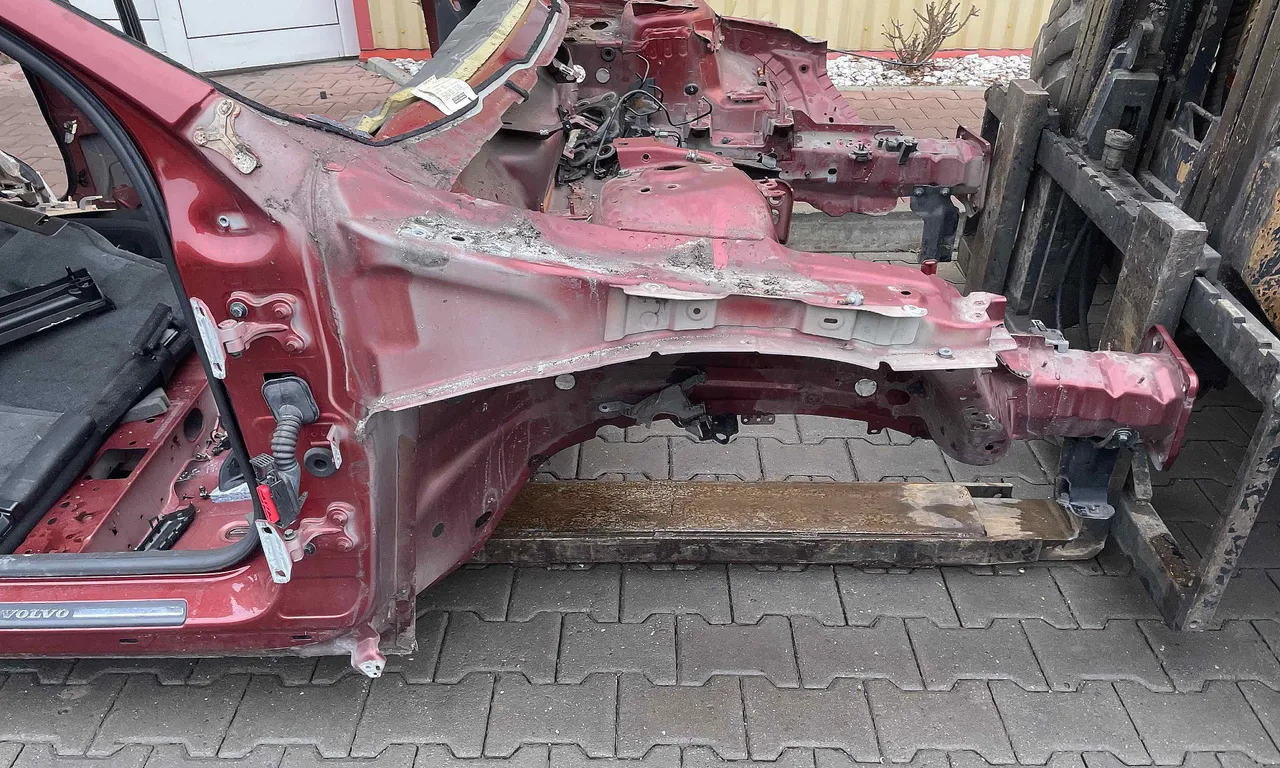 LONJERON DREAPTA VOLVO V60 I 2010-2018