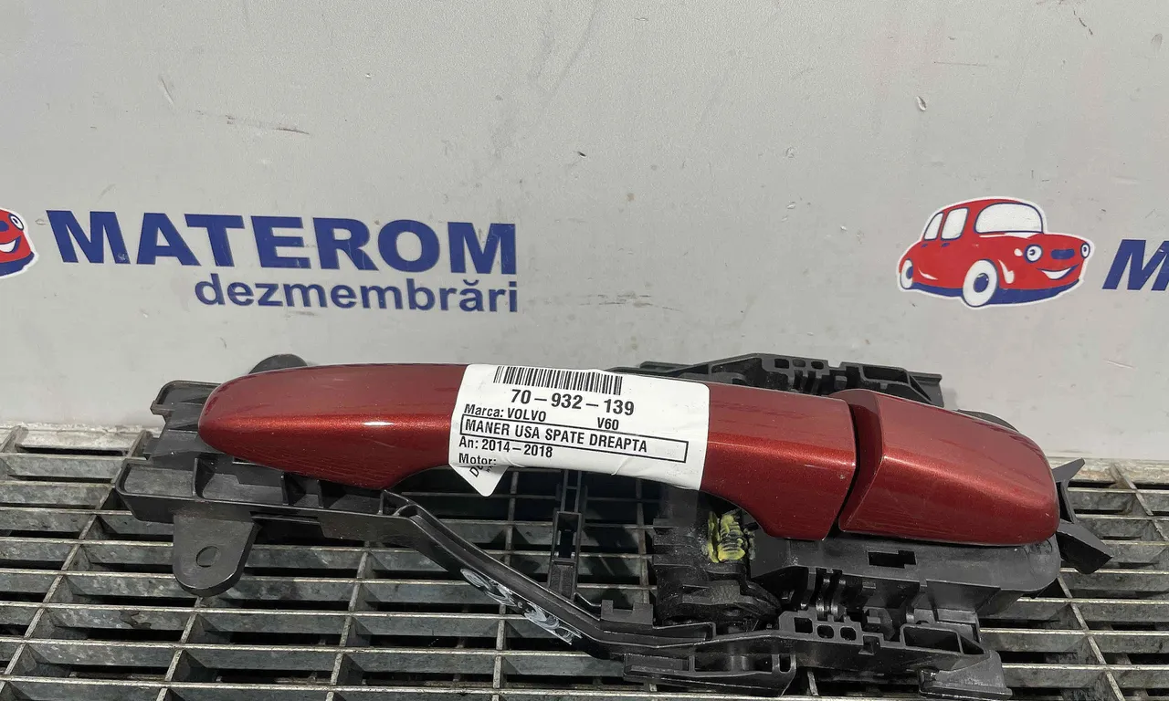 MANER USA SPATE DREAPTA VOLVO V60 I 2010-2018