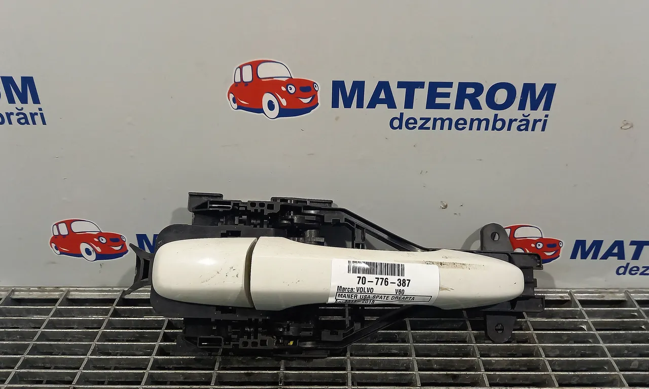 MANER USA SPATE DREAPTA VOLVO V60 I 2010-2018