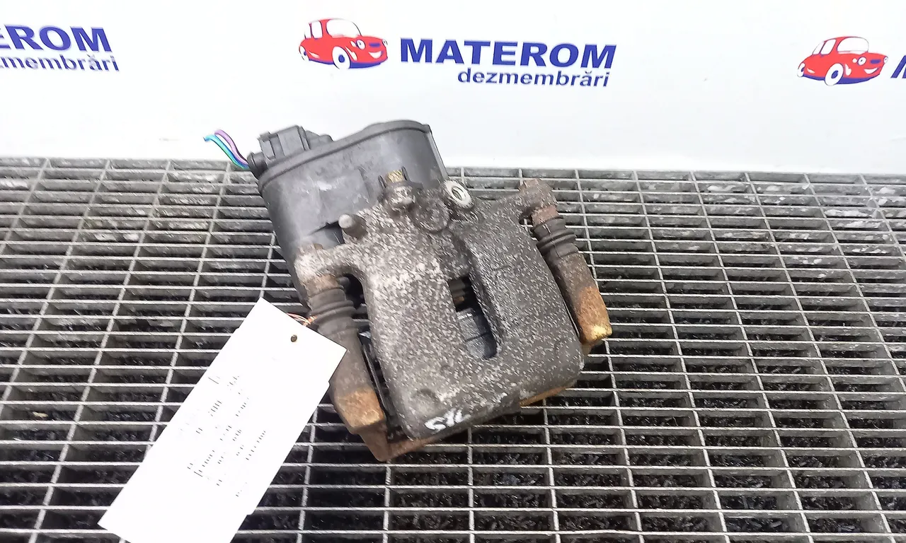 ETRIER SPATE STANGA VOLVO V60 I 2010-2018