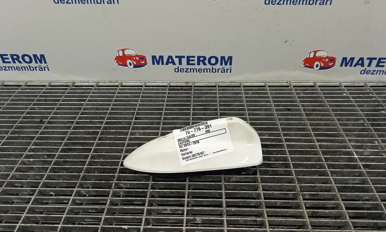 ANTENA VOLVO V60 I 2010-2018