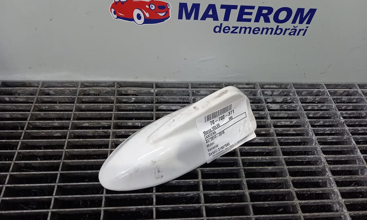 ANTENA VOLVO V60 I 2010-2018