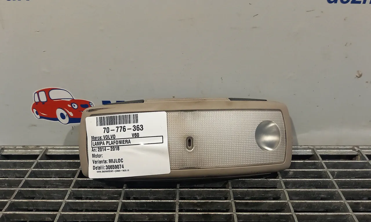LAMPA PLAFONIERA VOLVO V60 I 2010-2018