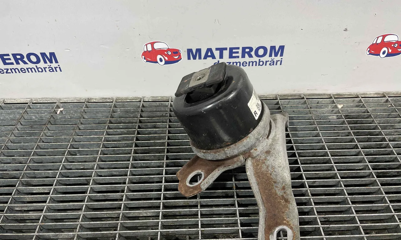 TAMPON MOTOR VOLVO V60 I 2010-2018