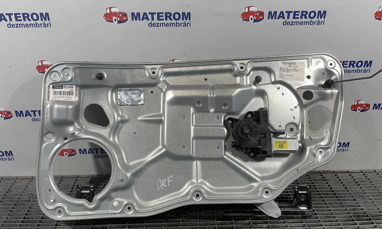 MACARA USA FATA DREAPTA VOLVO V70 III 2007-2016