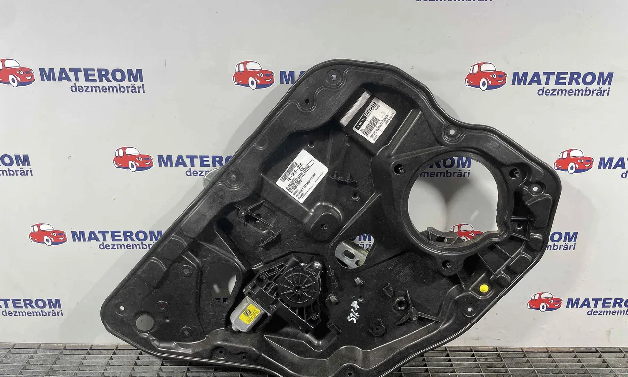 MACARA USA SPATE STANGA VOLVO V70 III 2007-2016