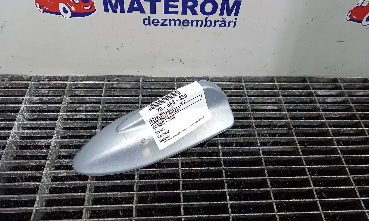 ORNAMENT ANTENA VOLVO V70 III 2007-2016