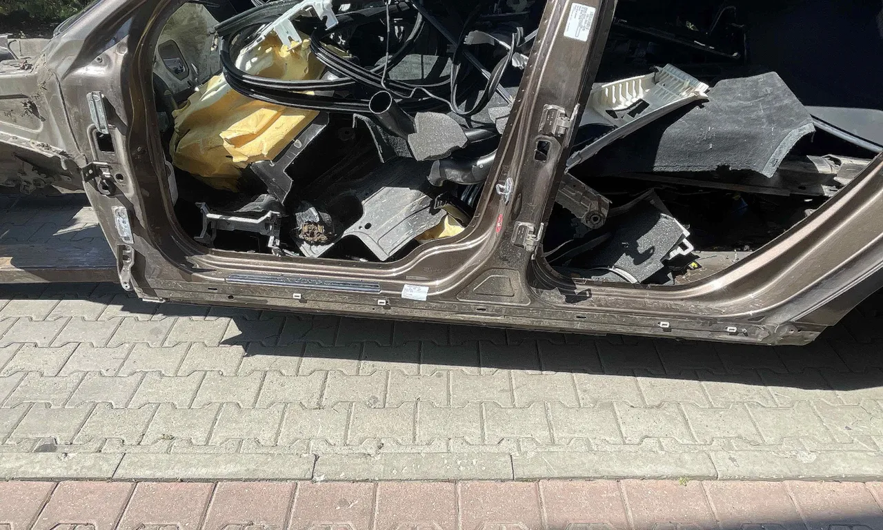 PRAG STANGA VOLVO V70 III 2007-2016