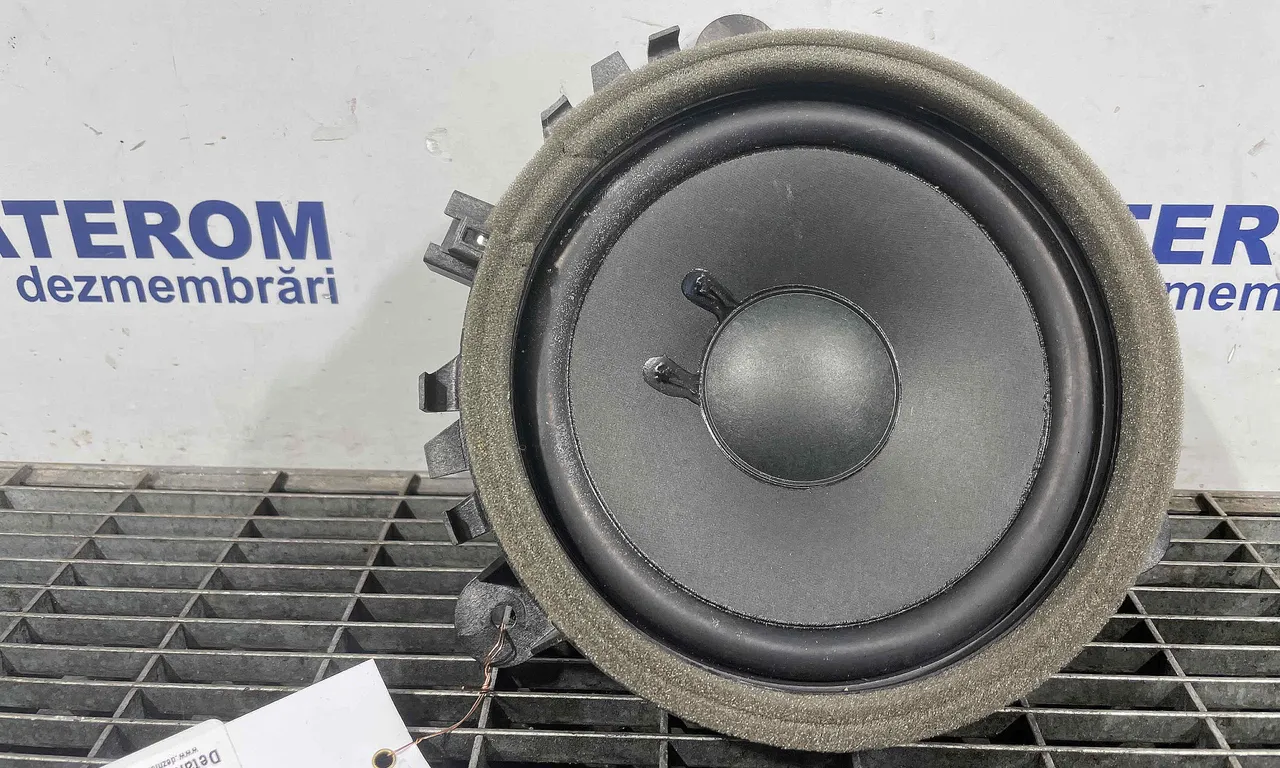 DIFUZOR AUDIO VOLVO V70 III 2007-2016