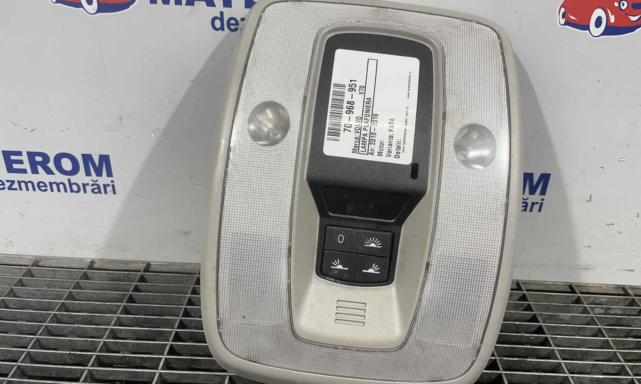 LAMPA PLAFONIERA VOLVO V70 III 2007-2016