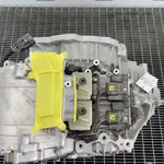 CUTIE VITEZE VOLVO XC40 1.5 T5 HYBRID 2017-2022 oe-36010492, vedere laterala