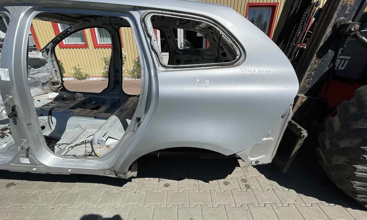 ARIPA SPATE STANGA VOLVO XC60 I 2008-2018