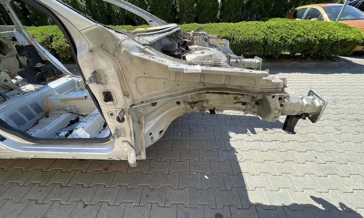 LONJERON DREAPTA VOLVO XC60 I 2008-2018