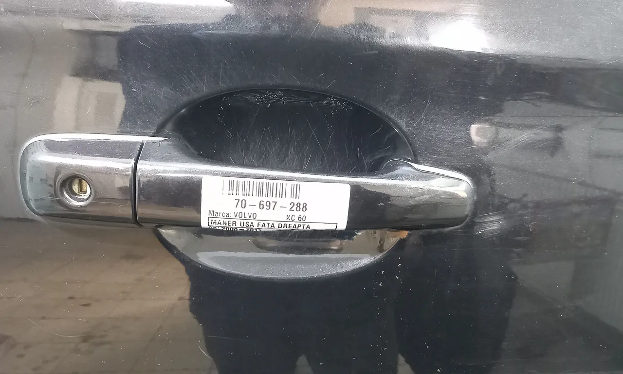 MANER USA FATA DREAPTA VOLVO XC60 I 2008-2018