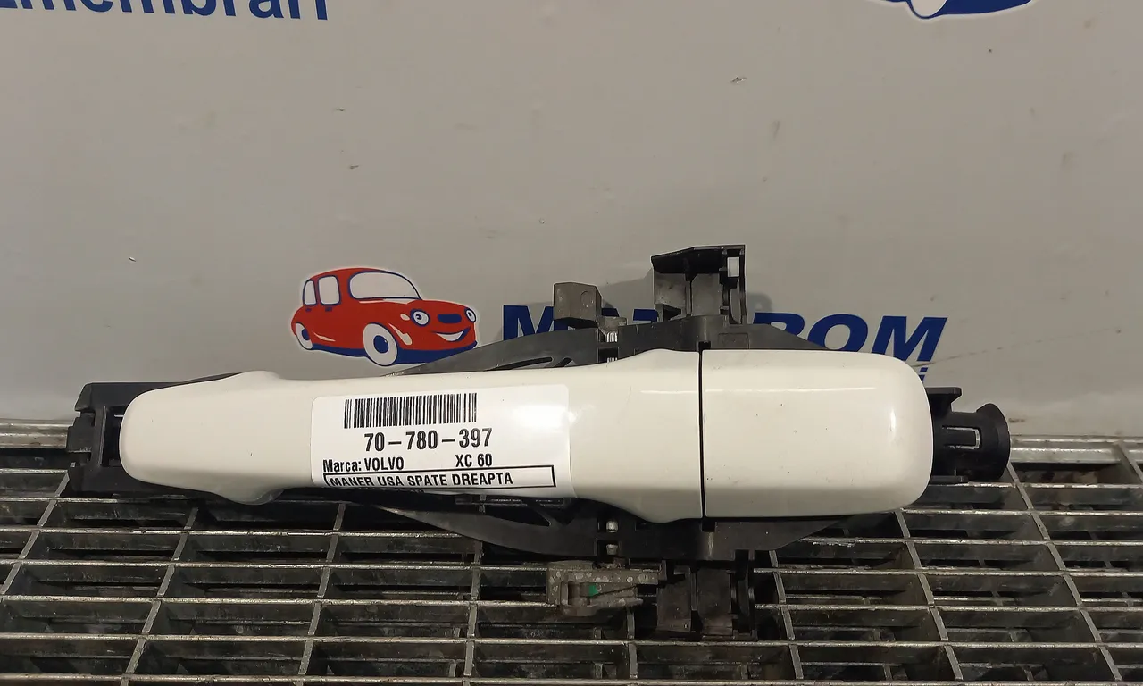 MANER USA SPATE DREAPTA VOLVO XC60 I 2008-2018