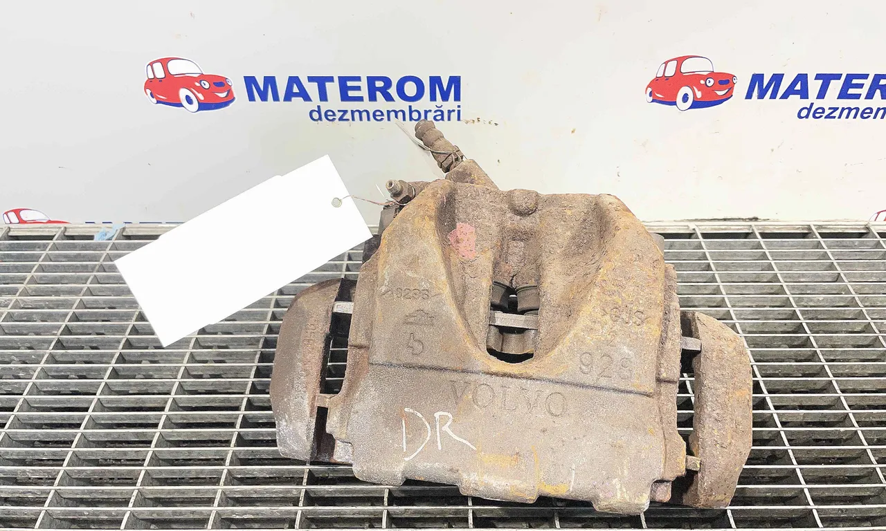 ETRIER FATA DREAPTA VOLVO XC60 I 2008-2018