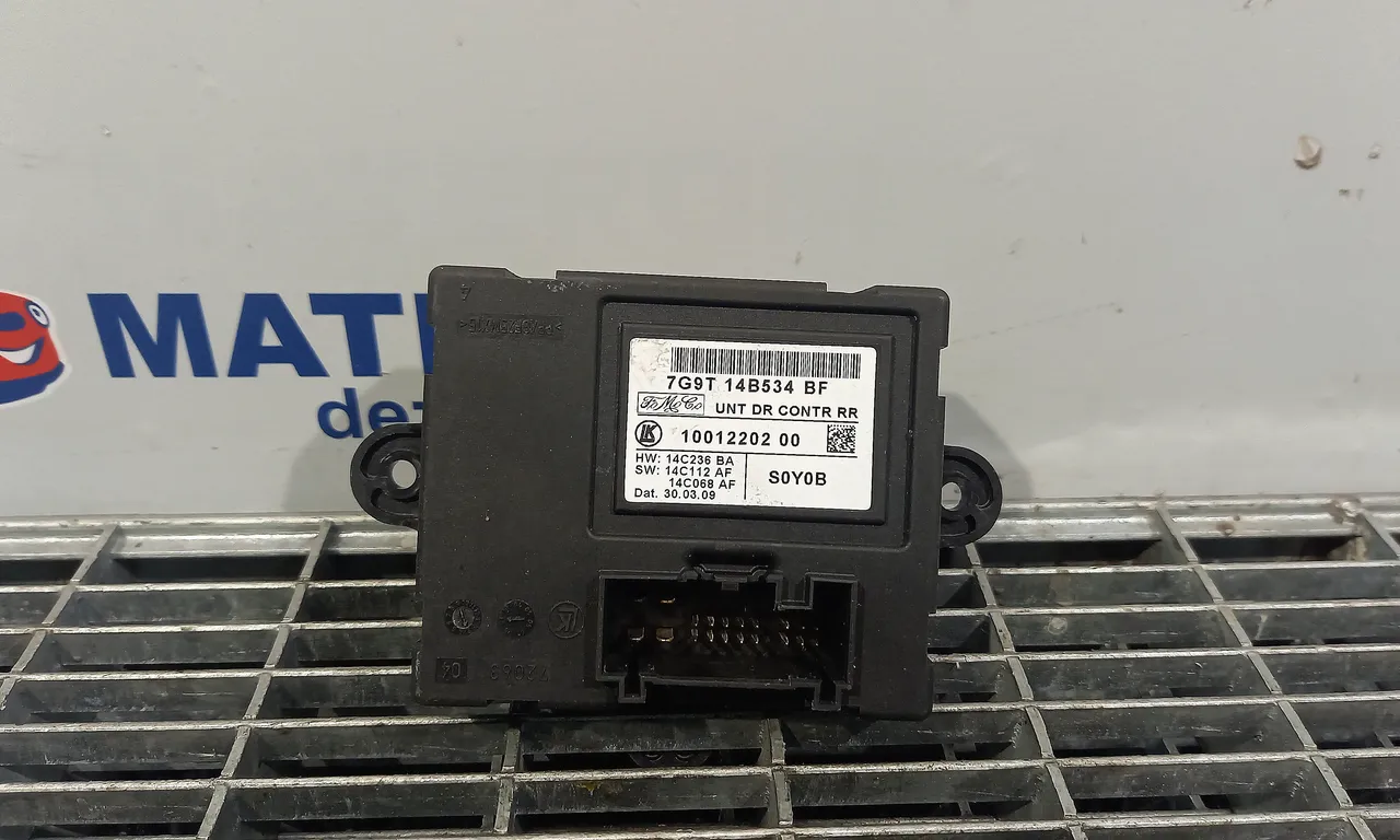 MODUL USA/STANGA SPATE VOLVO XC60 I 2008-2018