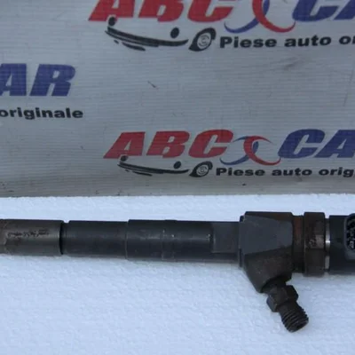 Injector Alfa Romeo Giulietta 2010-> 940 0445110524